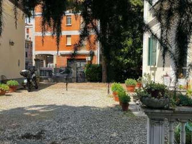 Appartamento arredato con terrazzo Mazzini