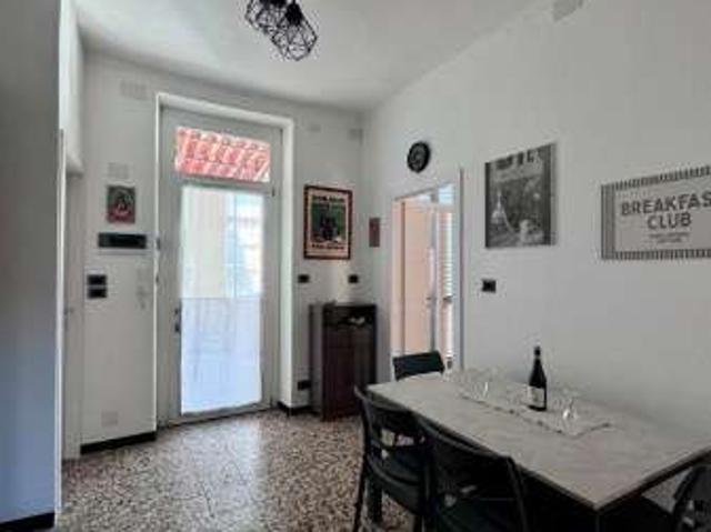 Appartamento arredato con terrazzo Mirafiori nord