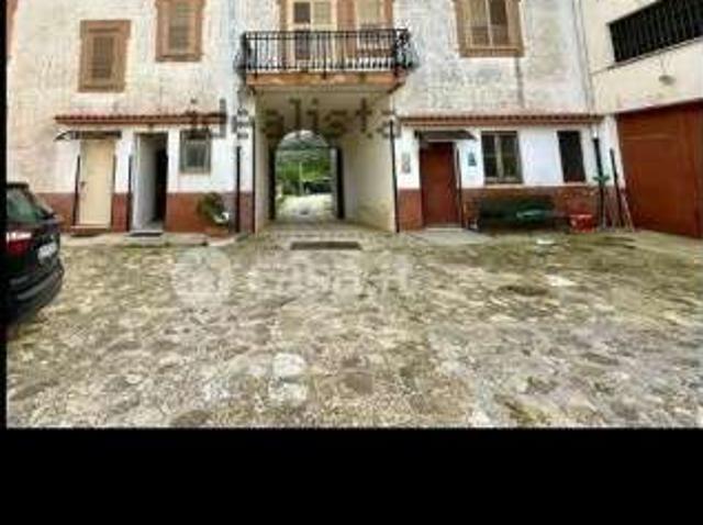 Appartamento arredato con terrazzo Monreale