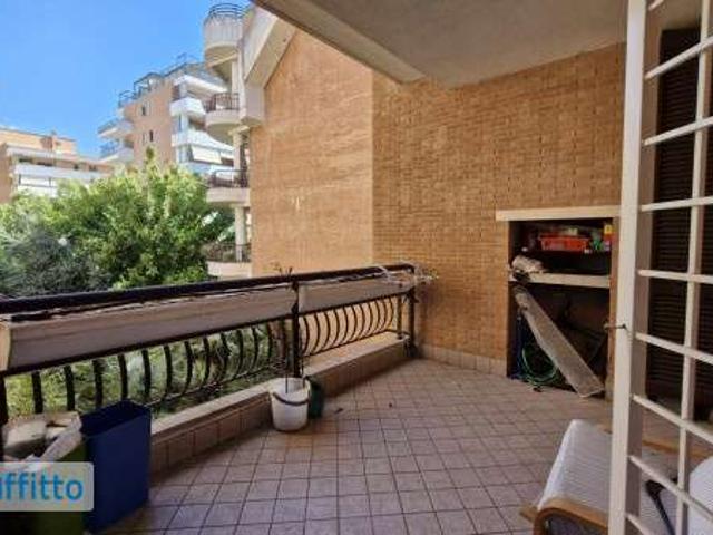 Appartamento arredato con terrazzo Nuovo salario, prati fiscali, monte sacro, talenti, vigne nuove, serpentara