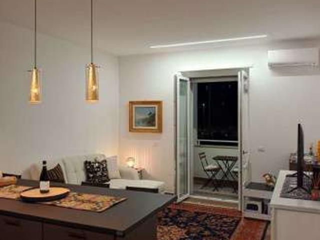 Appartamento arredato con terrazzo Nuovo salario, prati fiscali, monte sacro, talenti, vigne nuove, serpentara