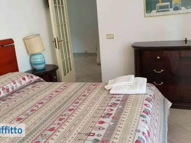 Appartamento arredato con terrazzo Napoli