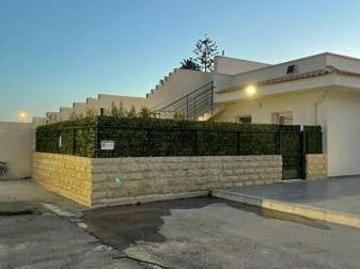 Appartamento arredato con terrazzo Noto