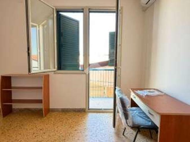 Appartamento arredato con terrazzo Oreto