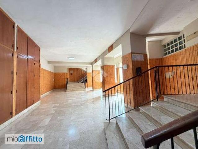 Appartamento arredato con terrazzo Oreto