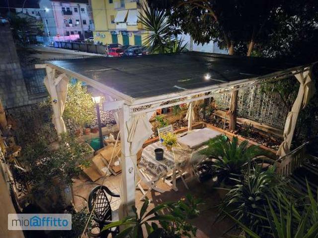 Appartamento arredato con terrazzo Oreto