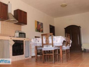 Appartamento arredato con terrazzo Ostuni
