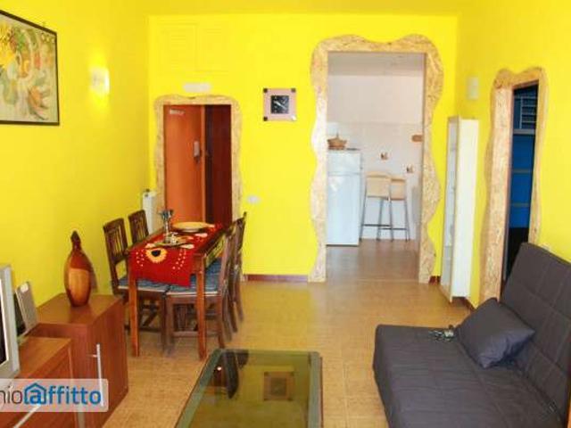 Appartamento arredato con terrazzo Acilia, vitinia, ostia antica, malafede, dragona delle borgate