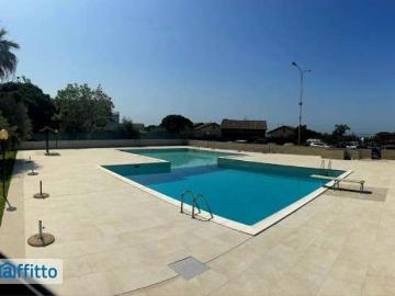 Appartamento arredato con terrazzo Acireale
