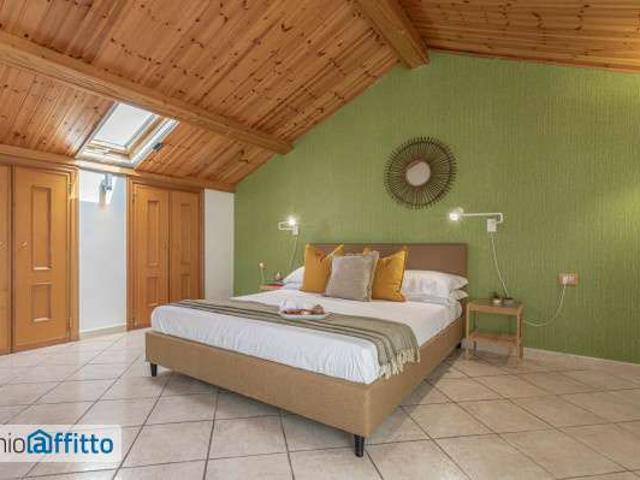 Appartamento arredato con terrazzo Appio latino, appia nuova, appio pignatelli, capannelle