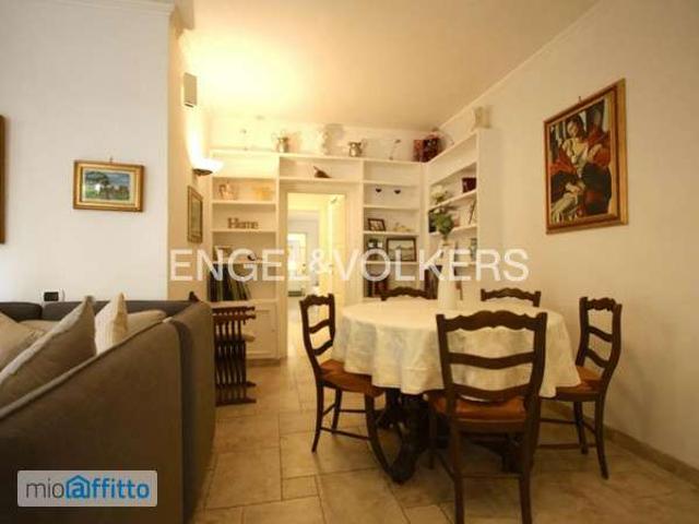 Appartamento arredato con terrazzo Appio latino, appia nuova, appio pignatelli, capannelle