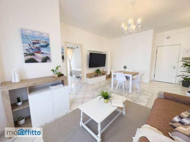 Appartamento arredato con terrazzo Ardea