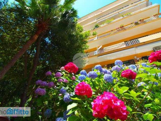 Appartamento arredato con terrazzo Arenella