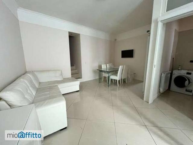 Appartamento arredato con terrazzo Arenella