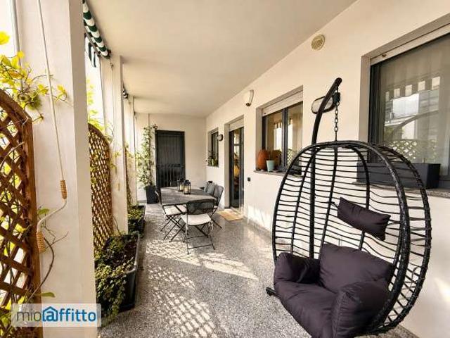 Appartamento arredato con terrazzo Buenos aires, indipendenza, p.ta venezia