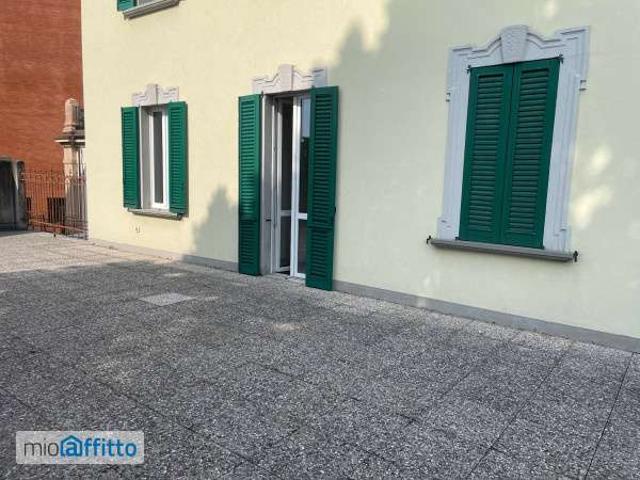 Appartamento arredato con terrazzo Bergamo