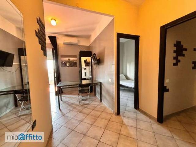 Appartamento arredato con terrazzo Borghesiana, finocchio, tor bella monaca, torre angela