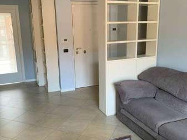 Appartamento arredato con terrazzo Borgo trento