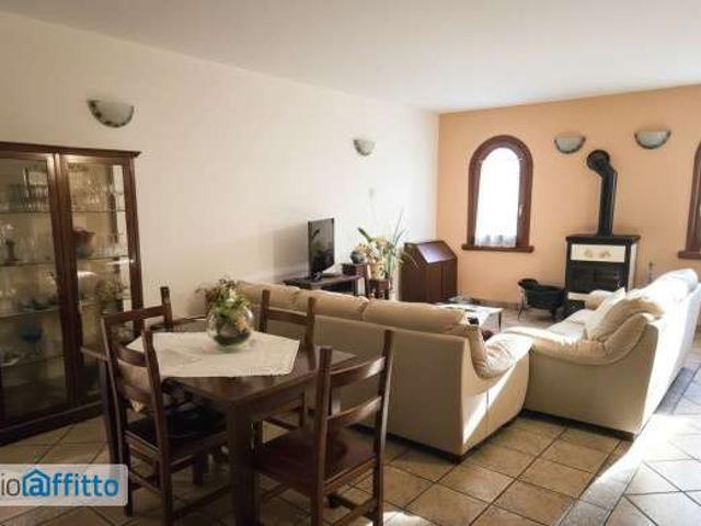 Appartamento arredato con terrazzo Cuzzago