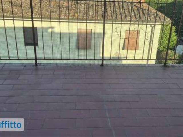Appartamento arredato con terrazzo Campo di marte