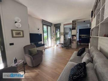 Appartamento arredato con terrazzo Campo di marte