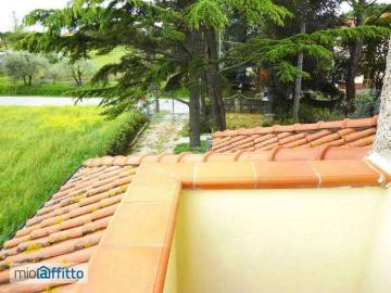 Appartamento arredato con terrazzo Cascina