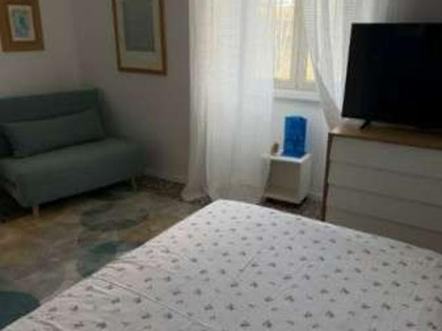Appartamento arredato con terrazzo Cassia, tomba di nerone, roma