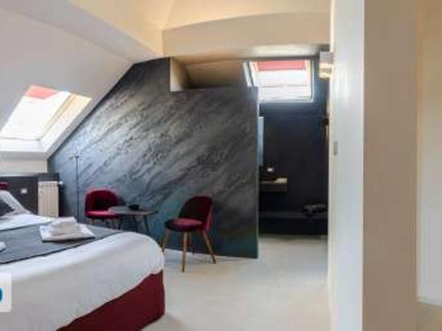 Appartamento arredato con terrazzo Castelletto