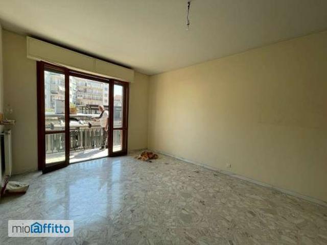 Appartamento arredato con terrazzo Catania