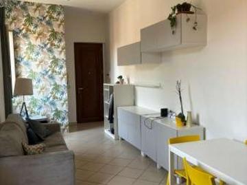 Appartamento arredato con terrazzo Catania