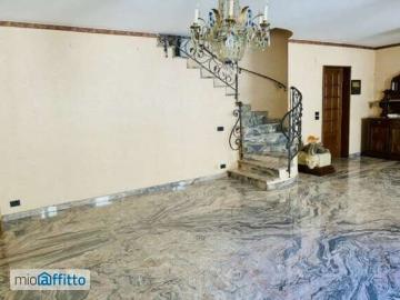 Appartamento arredato con terrazzo Catania