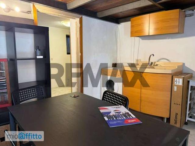 Appartamento arredato con terrazzo Catania