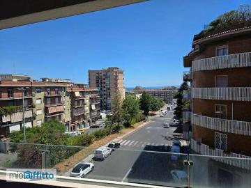 Appartamento arredato con terrazzo Catania