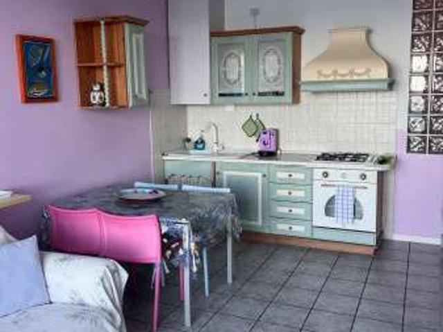 Appartamento arredato con terrazzo Centro