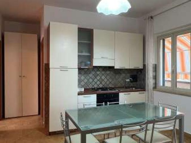 Appartamento arredato con terrazzo Centro