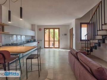 Appartamento arredato con terrazzo Centro