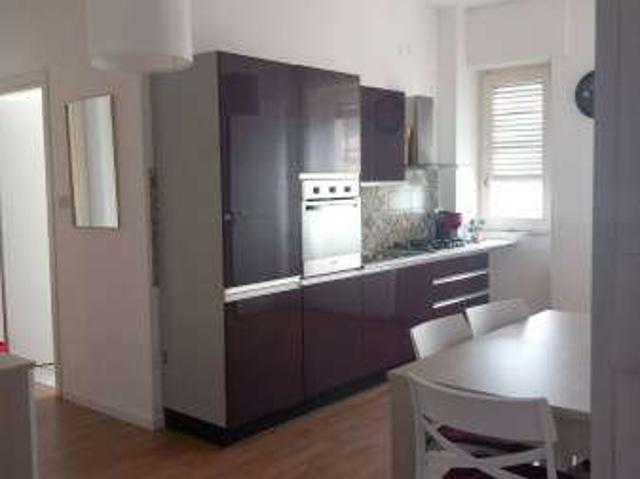 Appartamento arredato con terrazzo Centro