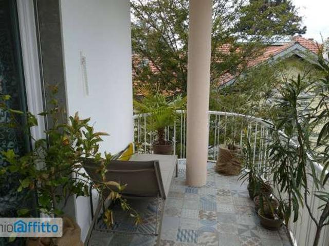 Appartamento arredato con terrazzo Centro