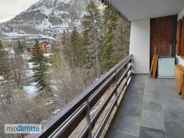 Appartamento arredato con terrazzo Centro