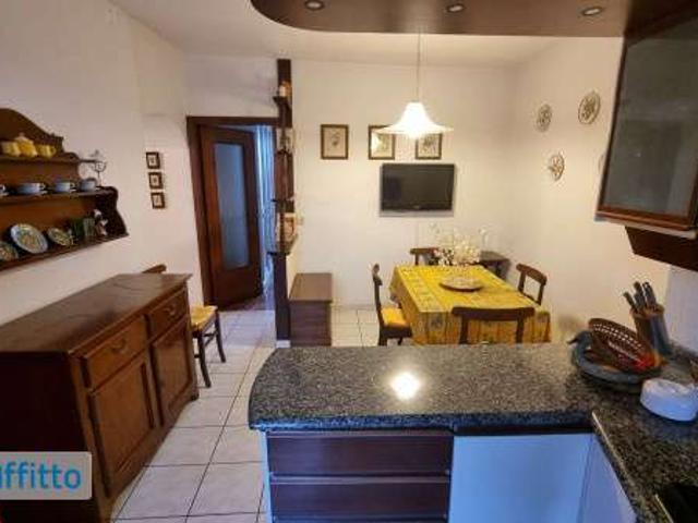 Appartamento arredato con terrazzo Centro