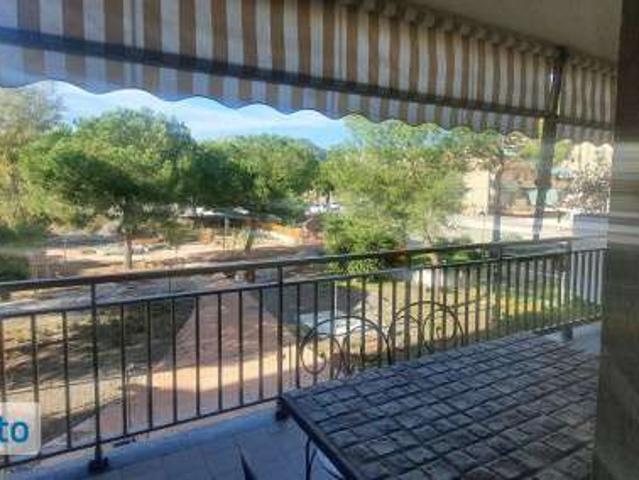 Appartamento arredato con terrazzo Centro