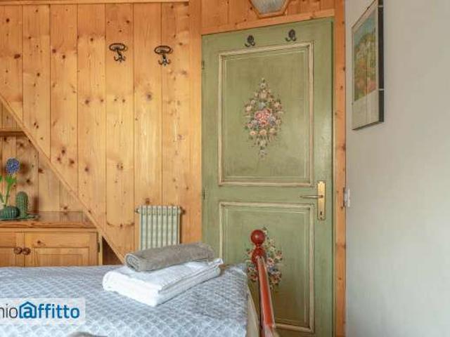 Appartamento arredato con terrazzo Centro