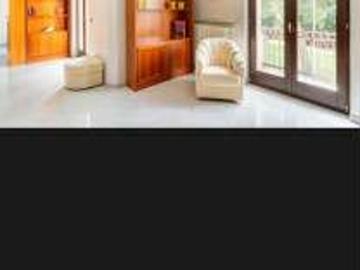 Appartamento arredato con terrazzo Centro