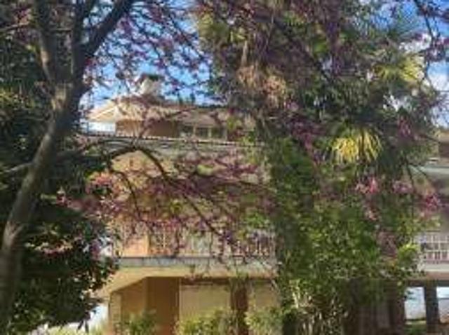 Appartamento arredato con terrazzo Centro