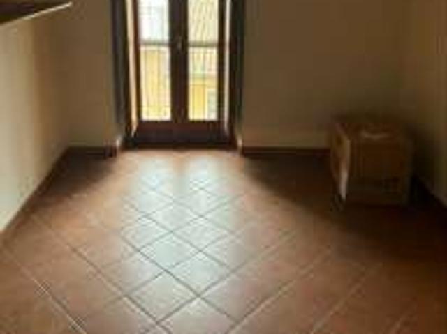 Appartamento arredato con terrazzo Centro
