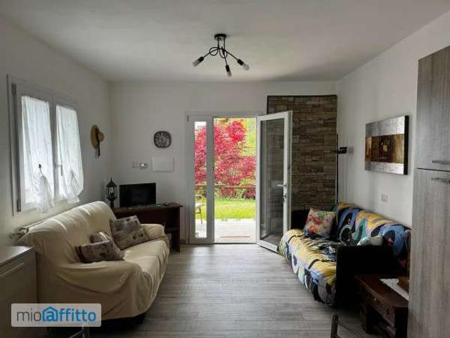 Appartamento arredato con terrazzo Centro