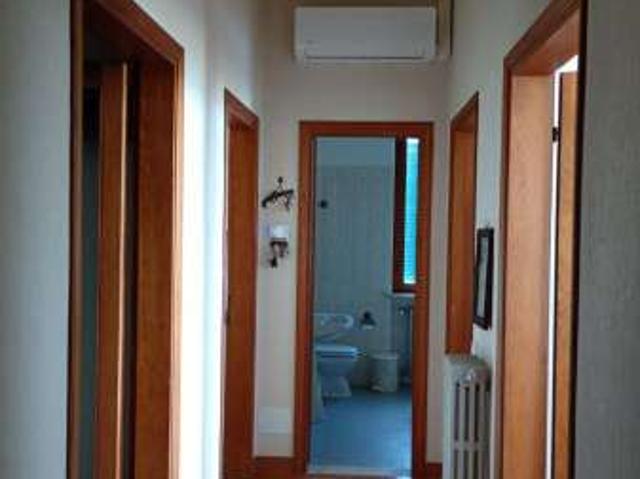 Appartamento arredato con terrazzo Centro