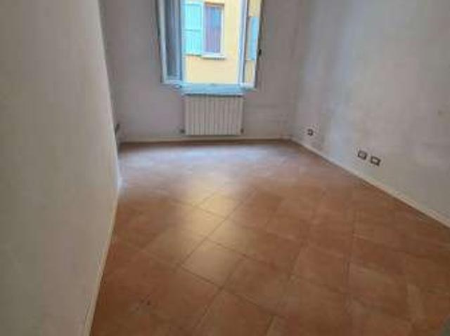 Appartamento arredato con terrazzo Centro