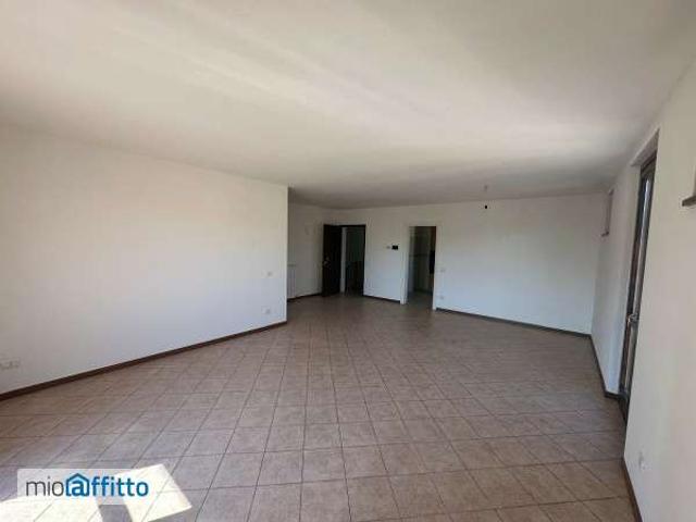Appartamento arredato con terrazzo Centro