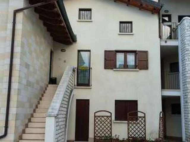 Appartamento arredato con terrazzo Centro